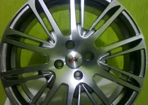 BORRACHARIA JK - PNEUS E RODAS. Automóvel Nacional - Loja de Pneu em São Paulo SP