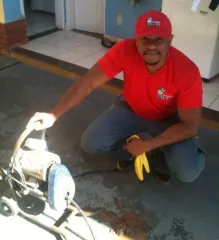 Imagem 1 da empresa DESENTUPIDORA EM TABOÃO DA SERRA LIMPEZA DE FOSSA E DESENTUPIMENTO em Taboão Da Serra SP