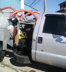 Imagem 1 da empresa DESENTUPIDORA PALMA DE OURO Desentupimento em Salto SP