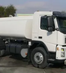 Imagem 1 da empresa HIDROMIX TRANSP. ÁGUA POTÁVEL Caminhão Pipa em São José Dos Pinhais PR