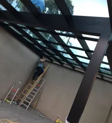 Imagem 1 da empresa HP ESQUADRIAS DE ALUMÍNIO  Vidro Temperado em Curitiba PR