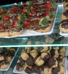 Imagem 3 da empresa LE PETIT DORÉ Restaurantes por Quilo em Campinas SP