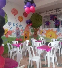 Imagem 8 da empresa MANU FESTAS  Cadeiras e Mesas - Aluguel em São Paulo SP